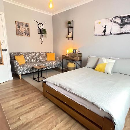 Westend Holiday Room 4 Brecon Zewnętrze zdjęcie